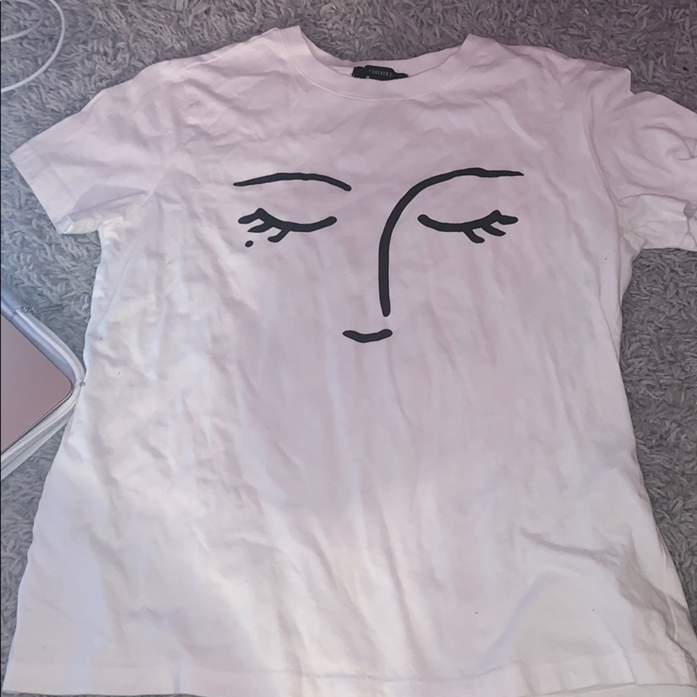 white tshirt from forever 21